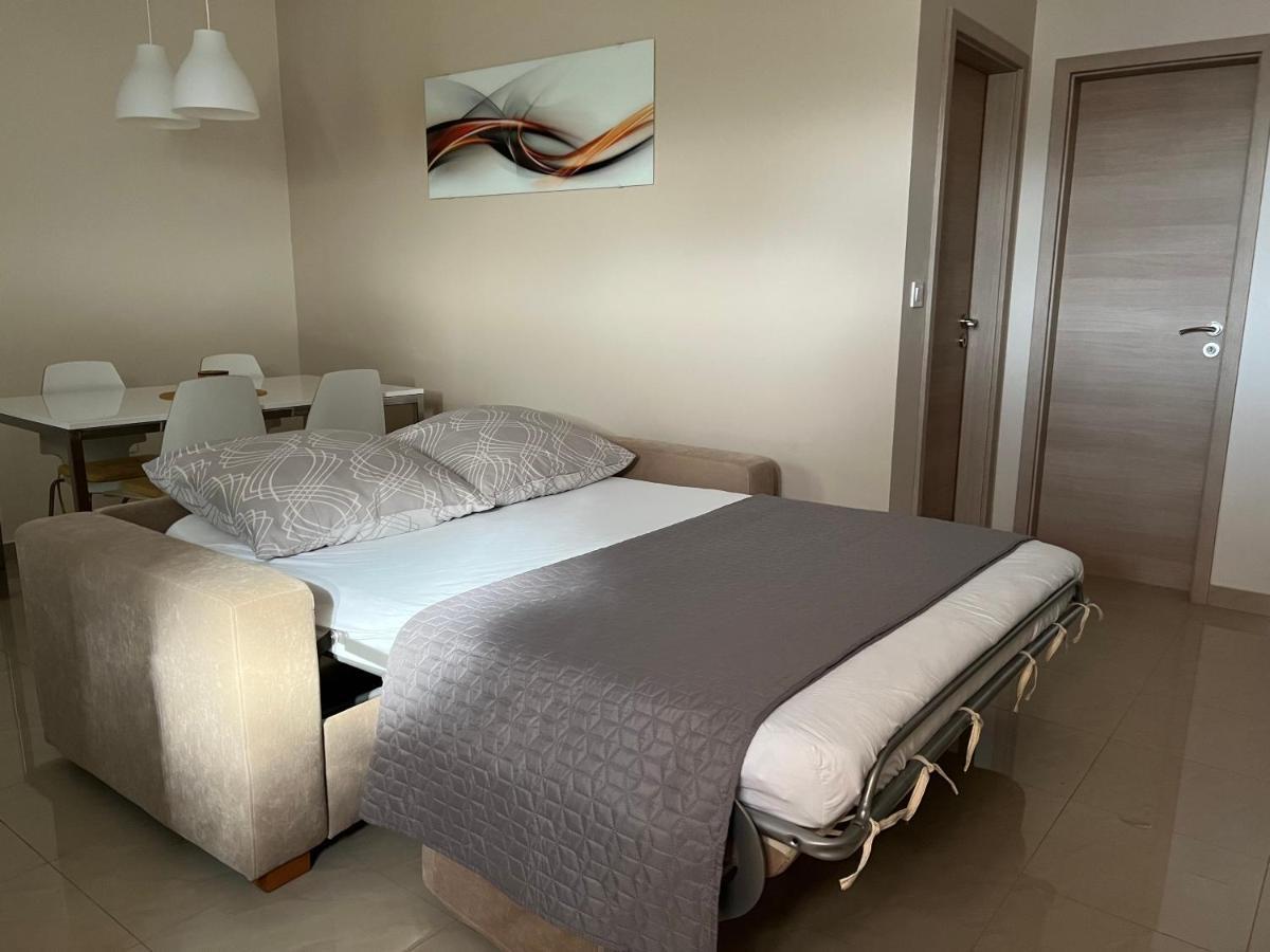 Apartmani Nina I Niko Ugljan Room photo